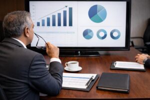 Financial dashboard showing business growth and cash flow performance.